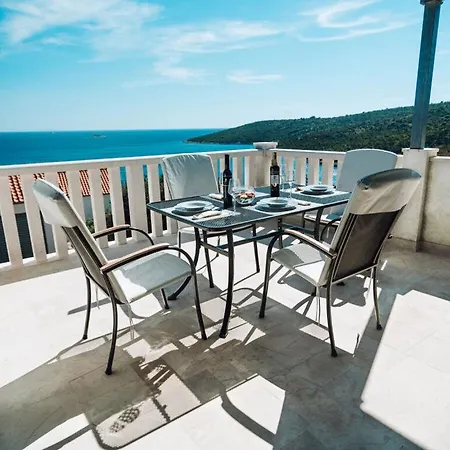 Brdar Comfortable * Vinišće